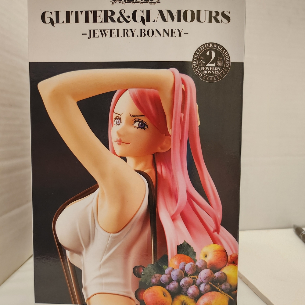 Glitter & Glamours Jewelry Bonney Figure